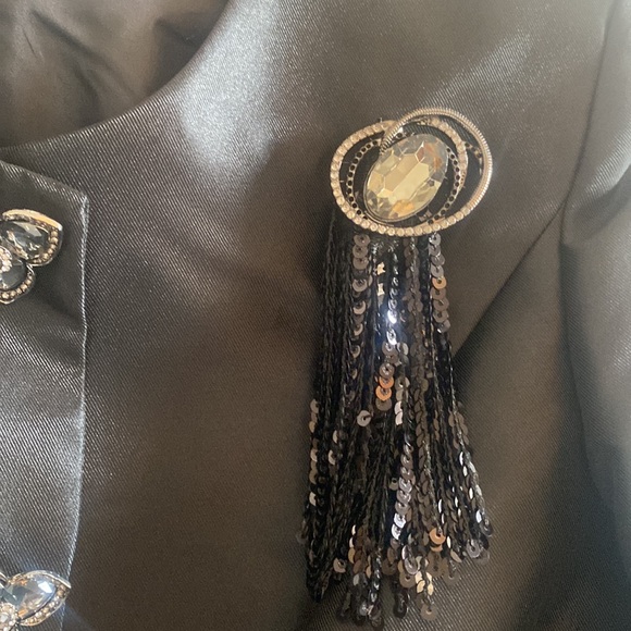 Donnavinci Embellished Jacket - Picture 3 of 9